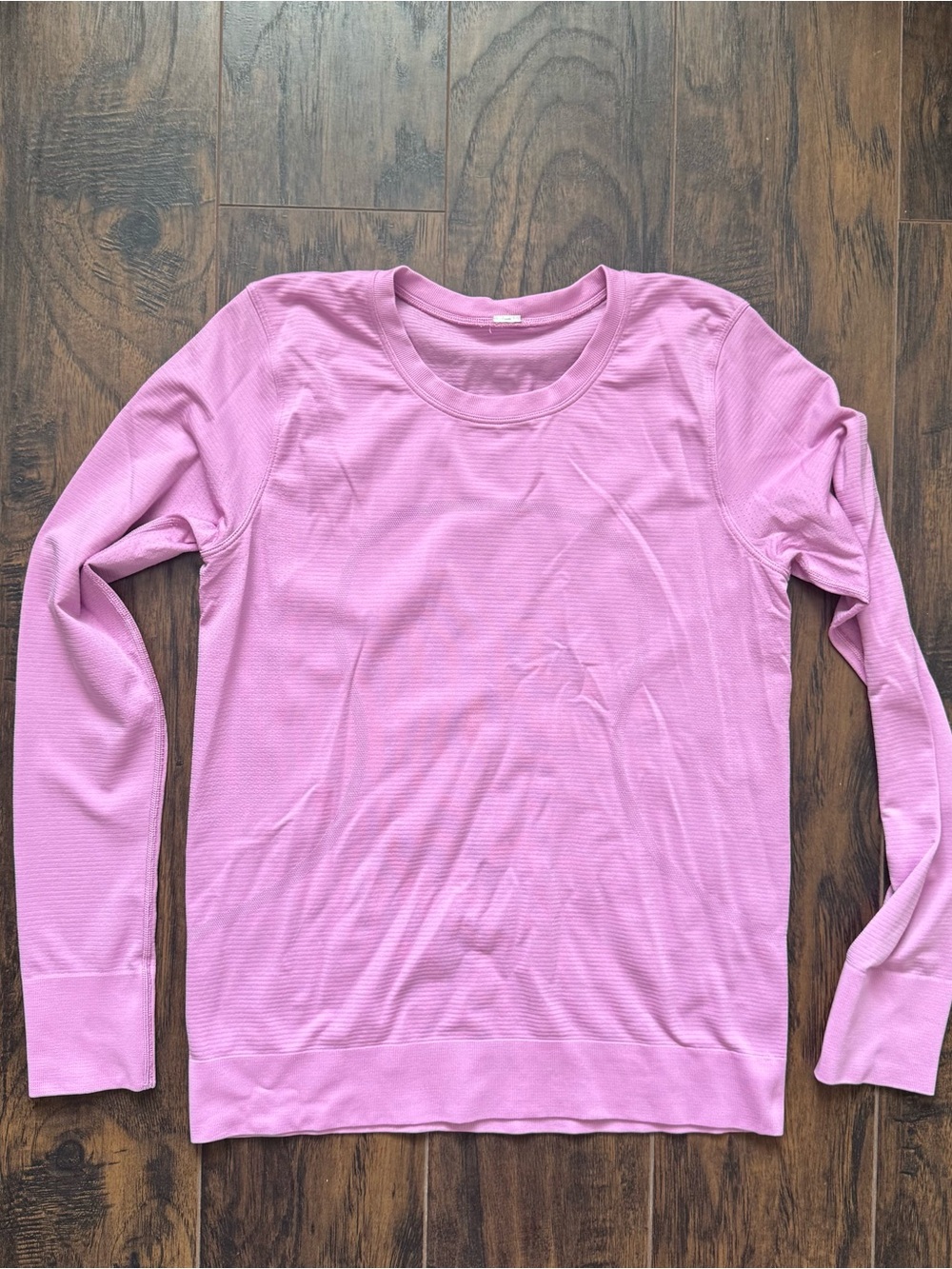 Lululemon Swiftly Relaxed Long-Sleeve Shirt Size 8 Dahlia Mauve (pink)